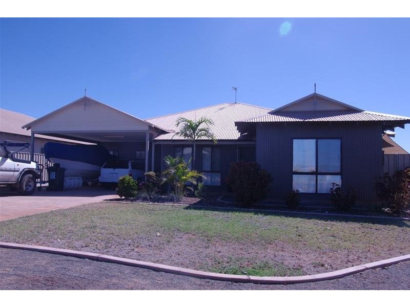 2 Lee Avenue, Baynton WA 6714