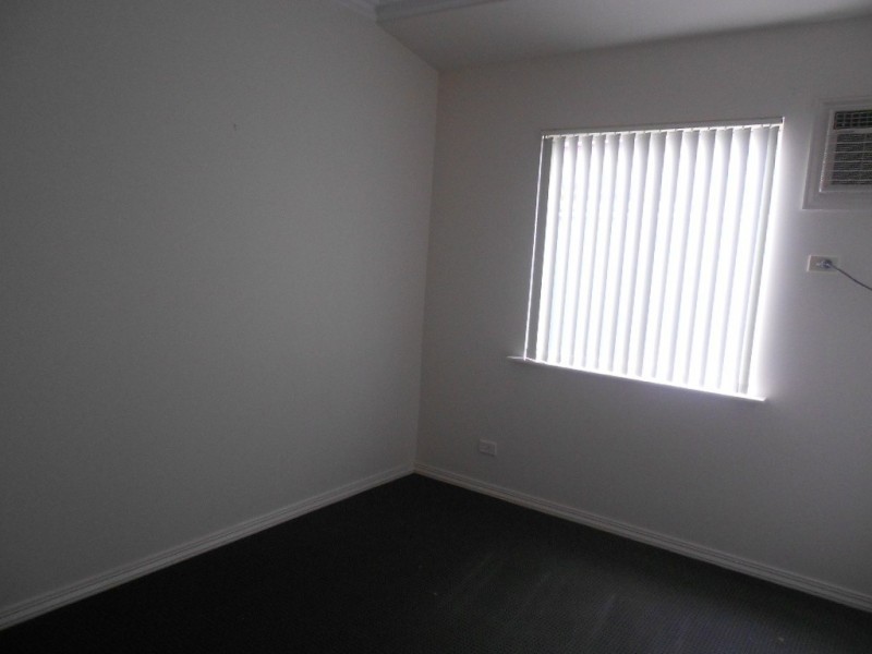 1A Featherby Way, Baynton WA 6714