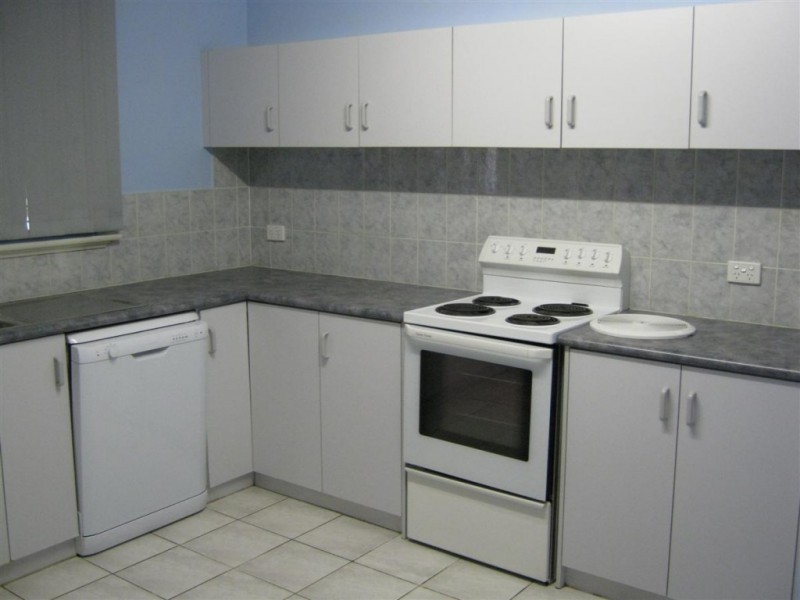 12 Leslie Loop, Baynton WA 6714