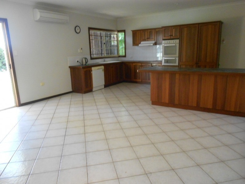 4 Knight Place, Nickol WA 6714