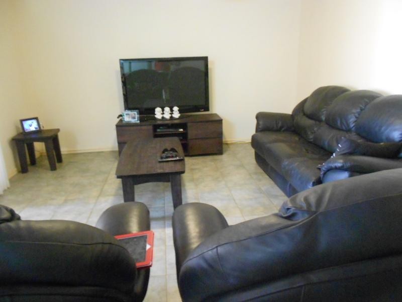 18 Garland Place, Millars Well WA 6714