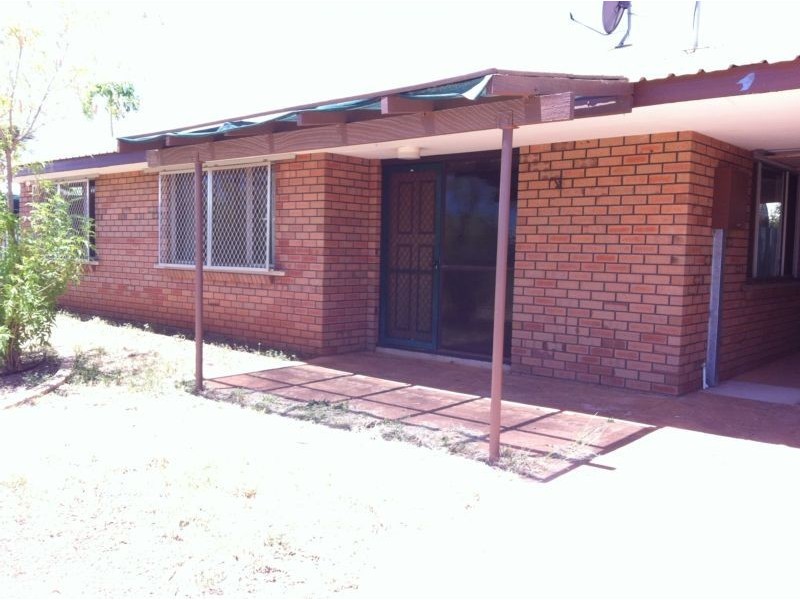 8B Stanbridge Way, Millars Well WA 6714