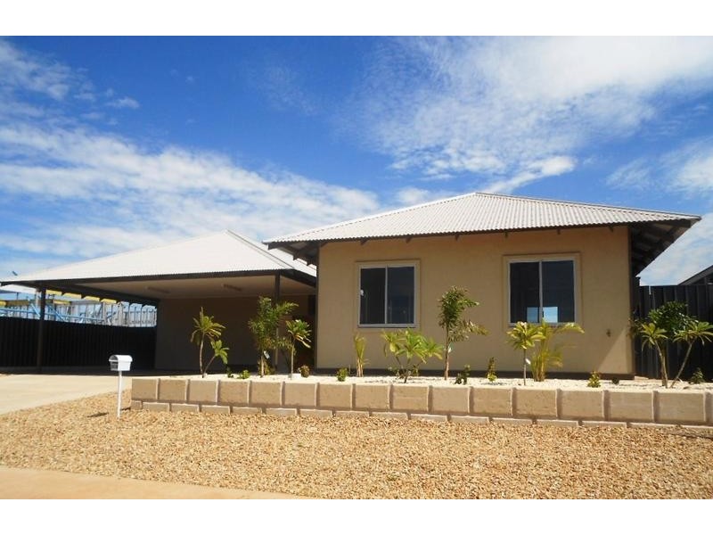 108 Bajamalu Drive, Baynton WA 6714