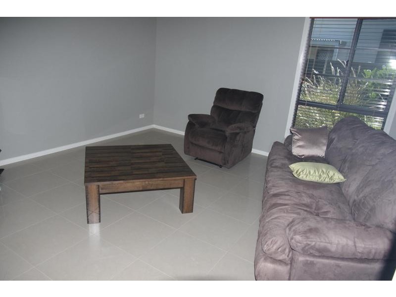 6 Euro Boulevard, Baynton WA 6714