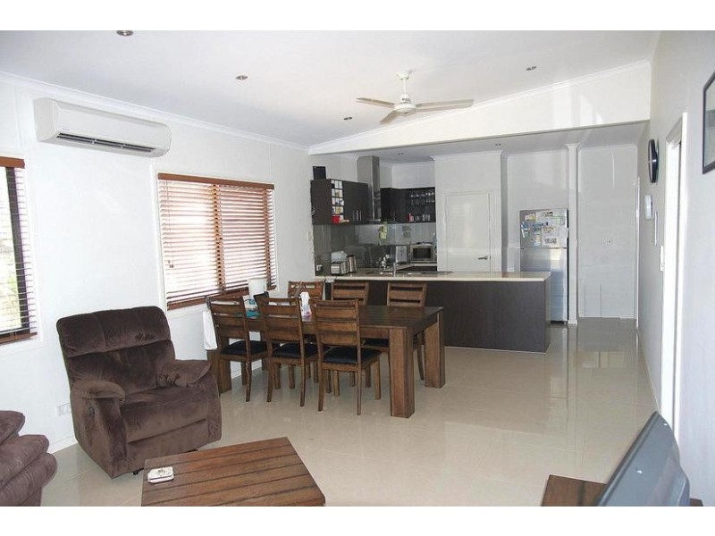 6 Euro Boulevard, Baynton WA 6714