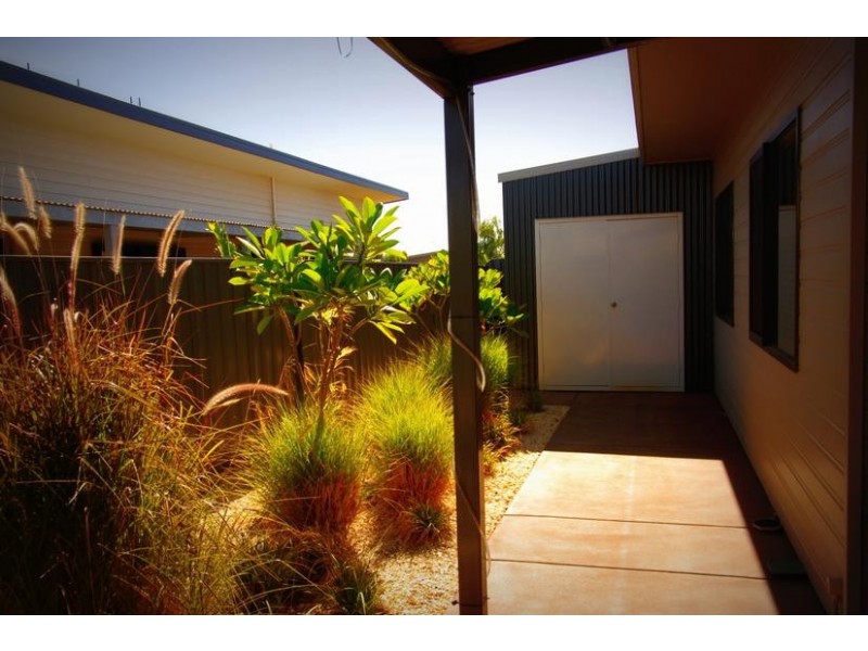 6 Euro Boulevard, Baynton WA 6714