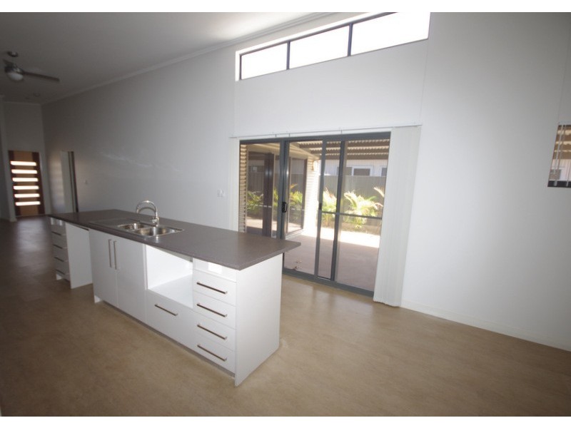 78 Bajamalu Drive, Baynton WA 6714