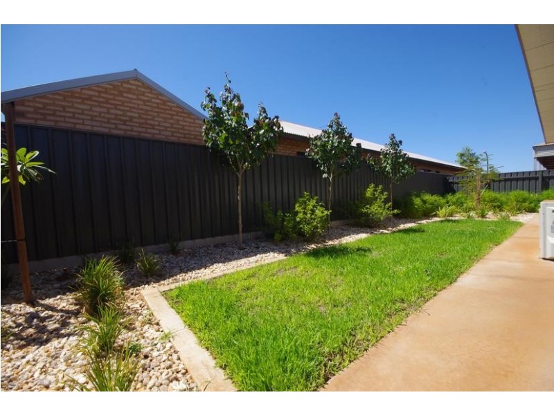 78 Bajamalu Drive, Baynton WA 6714