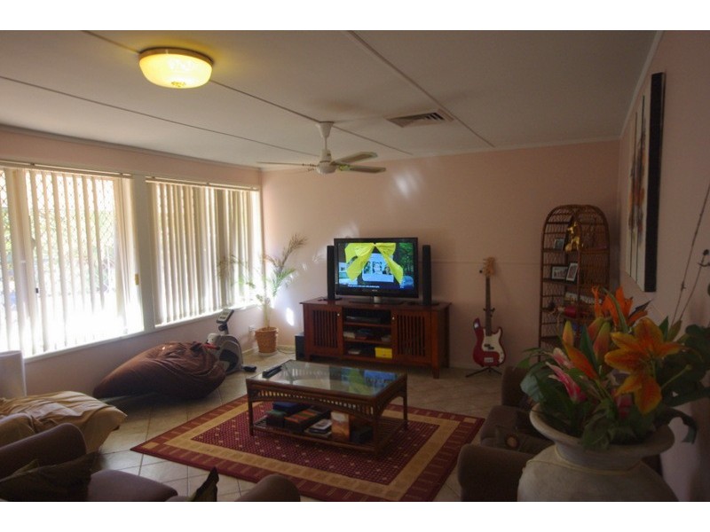 80 Berkeley Crescent, Dampier WA 6713