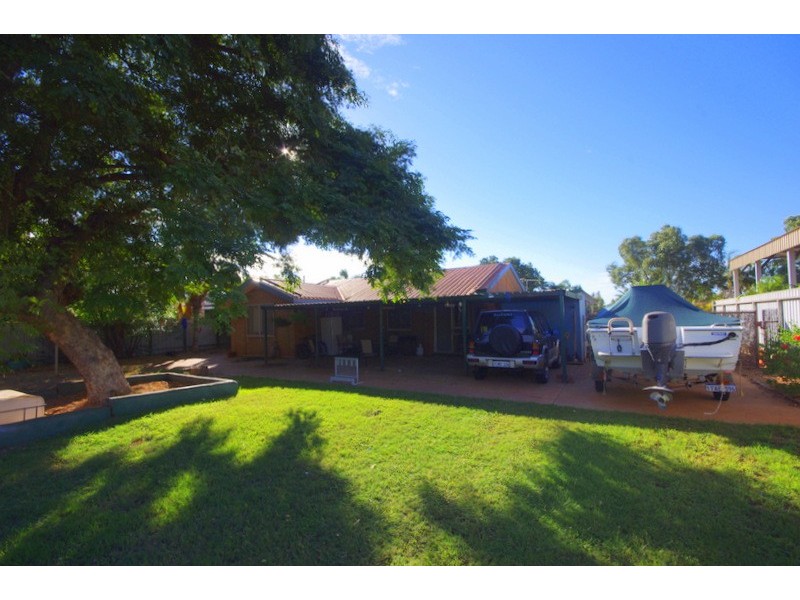 80 Berkeley Crescent, Dampier WA 6713