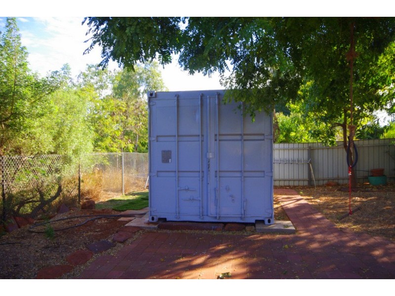 80 Berkeley Crescent, Dampier WA 6713