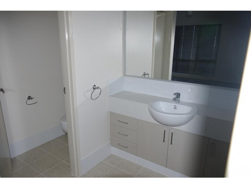 28 Garlirri Crescent, Baynton WA 6714