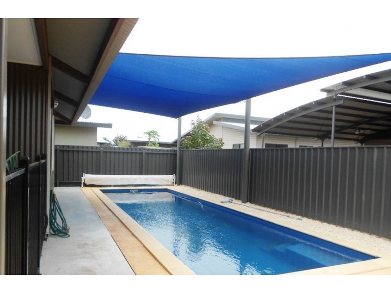 11 Nyumari Street, Baynton WA 6714