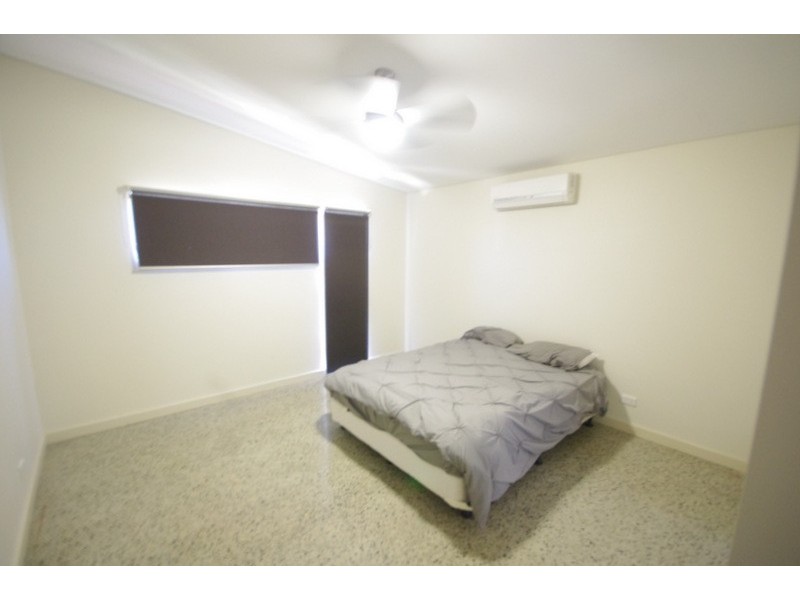 16 Wallaby Street, Baynton WA 6714