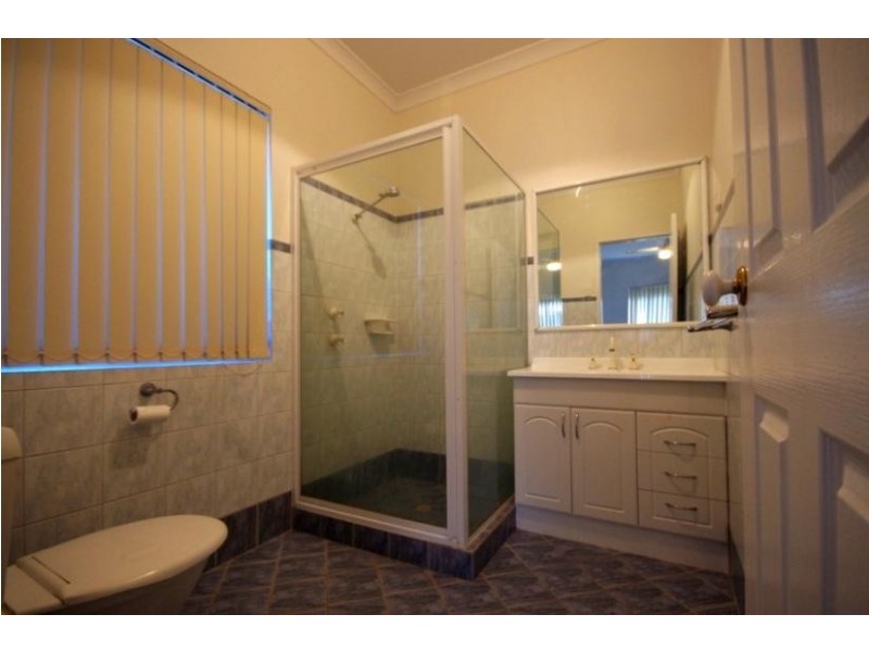 6 Koolinda Parade, Baynton WA 6714