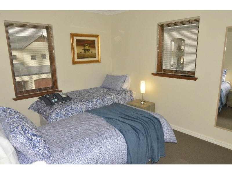 8 Direction Way, North Fremantle WA 6159