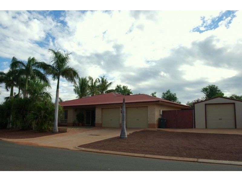 23 Stickney Way, Baynton WA 6714