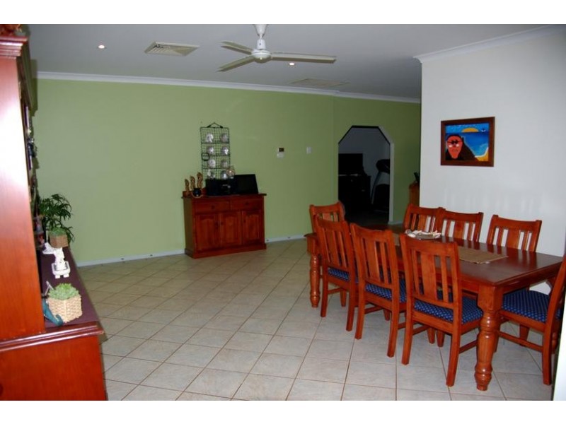 23 Stickney Way, Baynton WA 6714