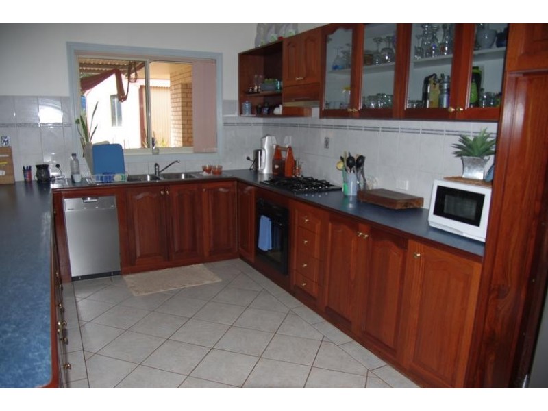 23 Stickney Way, Baynton WA 6714