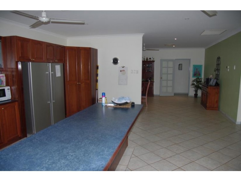 23 Stickney Way, Baynton WA 6714