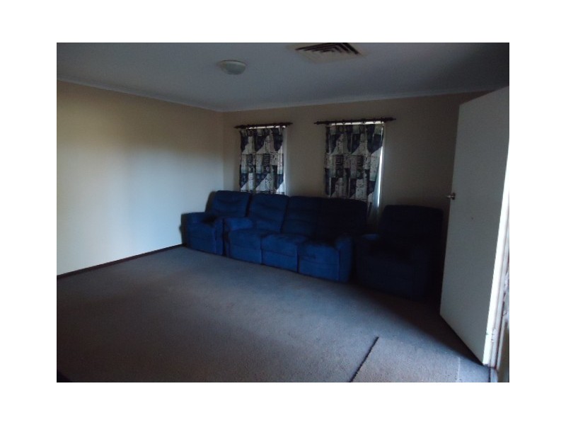9 Koolyoo Street, Newman WA 6753