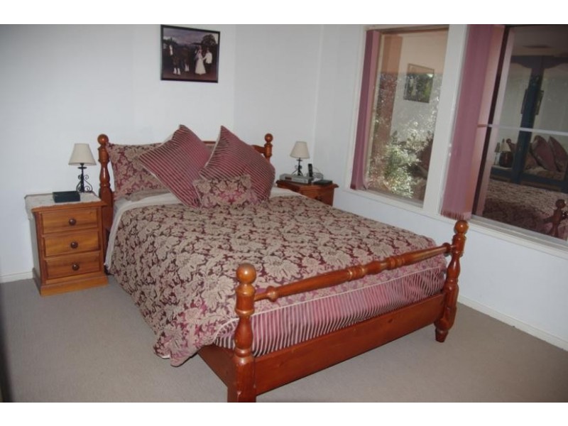 66 Hardey Crescent, Dampier WA 6713