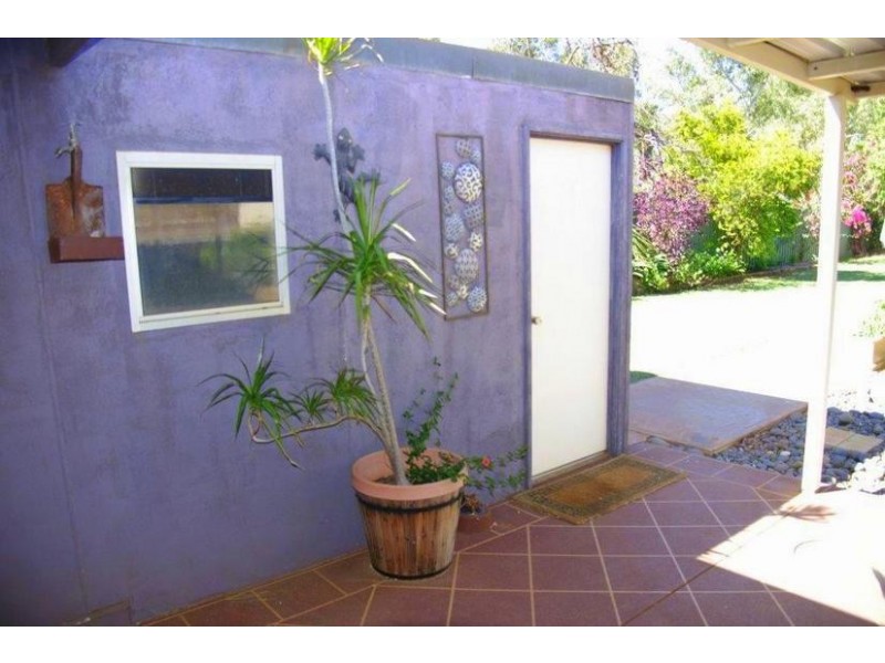 66 Hardey Crescent, Dampier WA 6713