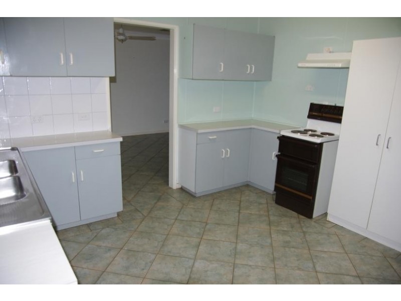 128 Meda Crescent, Dampier WA 6713