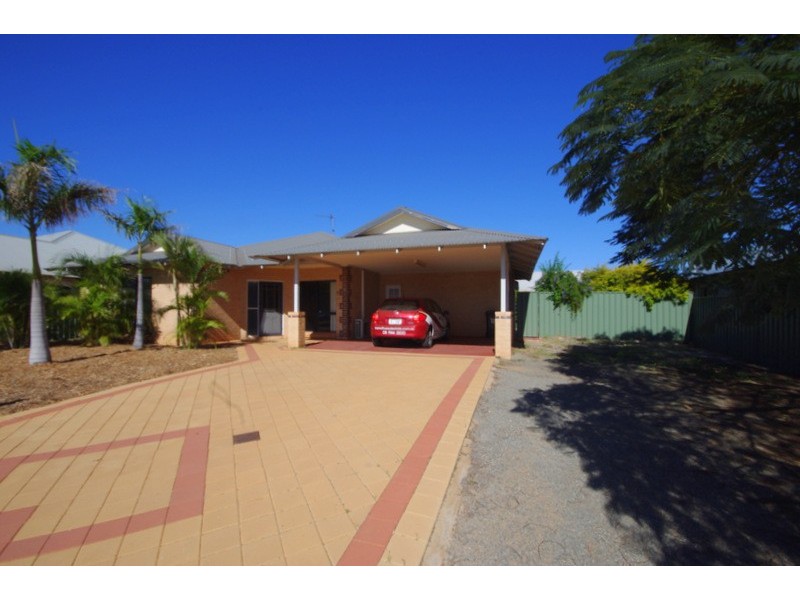 70 Radley Drive, Baynton WA 6714