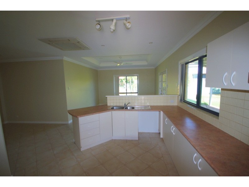 70 Radley Drive, Baynton WA 6714