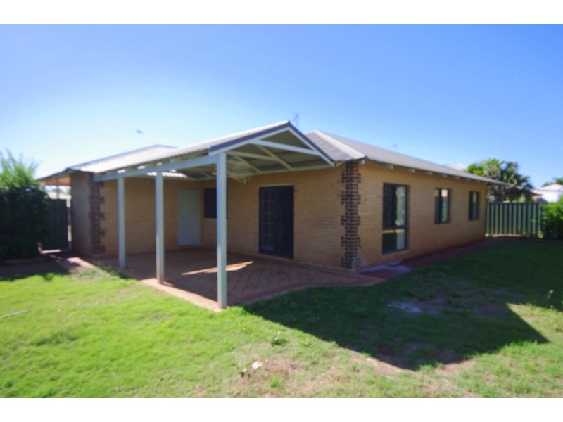 70 Radley Drive, Baynton WA 6714