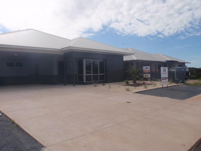 28 Garlirri Crescent, Baynton WA 6714