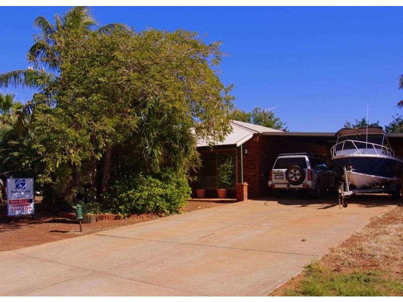 23 Radley Drive, Baynton WA 6714