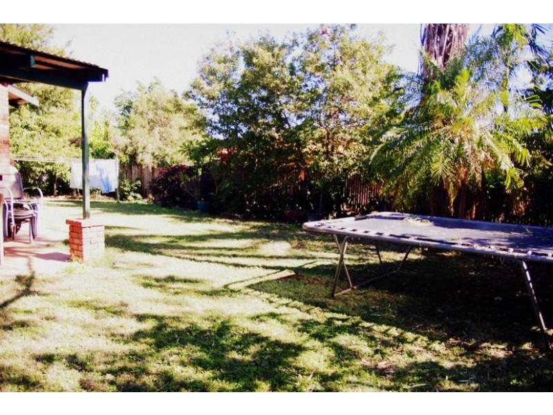 23 Radley Drive, Baynton WA 6714