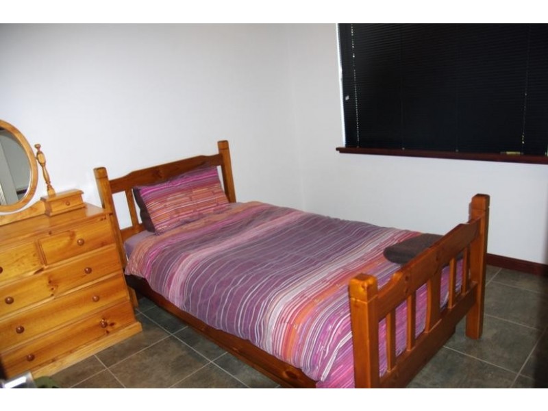 25 Walkington Circle, Millars Well WA 6714