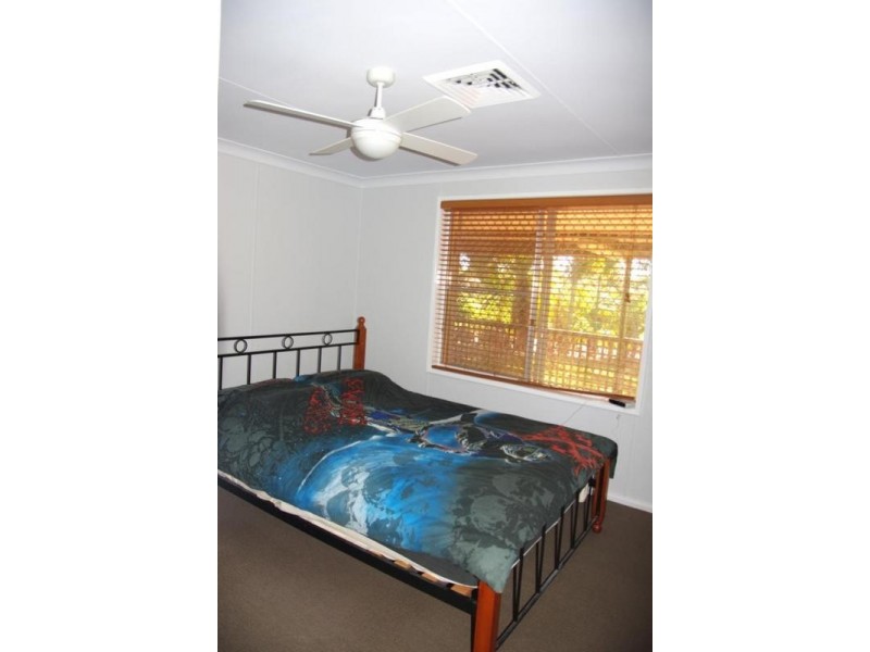 267 Pingandy Crescent, Dampier WA 6713