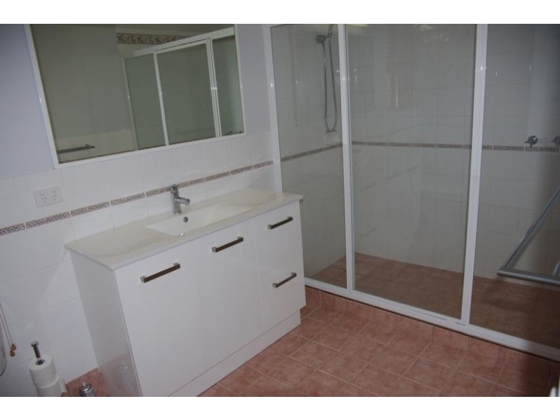 267 Pingandy Crescent, Dampier WA 6713