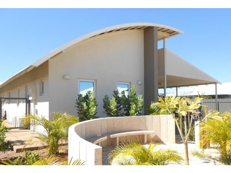 9 Ganbarr Street, Baynton WA 6714