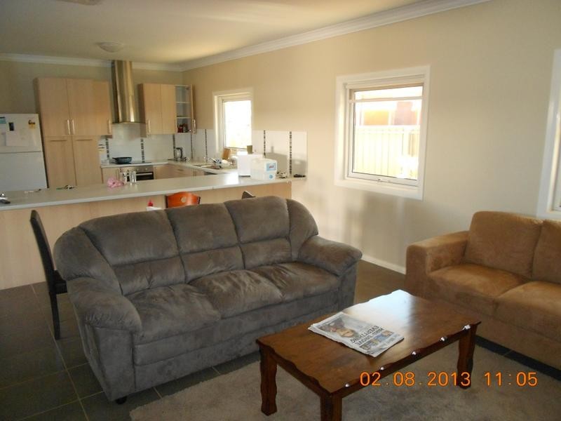 9 Ganbarr Street, Baynton WA 6714