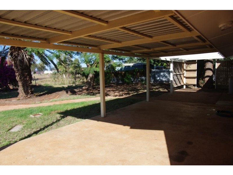 180 Thyssen Crescent, Dampier WA 6713