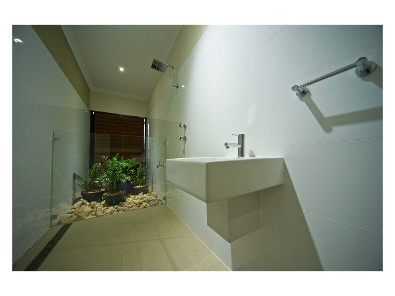 2 Euro Boulevard, Baynton WA 6714