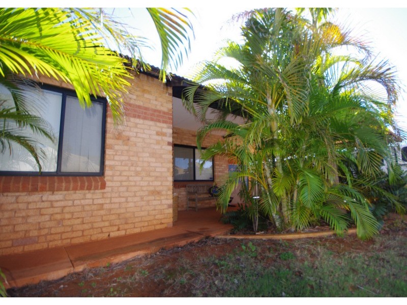 14 Schooner Street, Baynton WA 6714