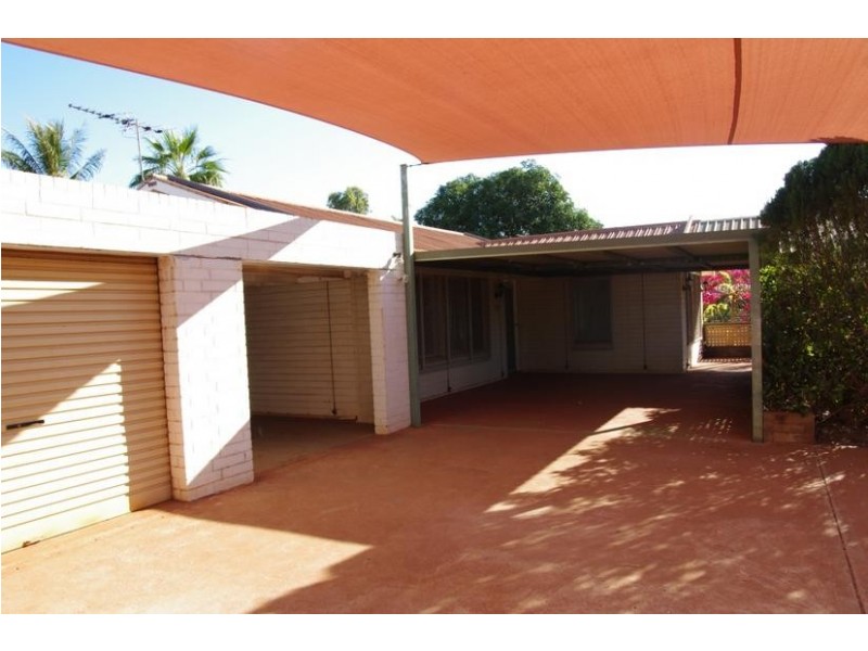 28 DeGrey Crescent, Dampier WA 6713