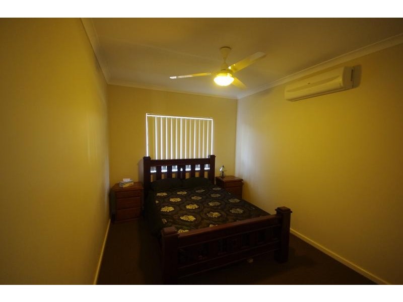 10 Flannelbush Turn, Nickol WA 6714