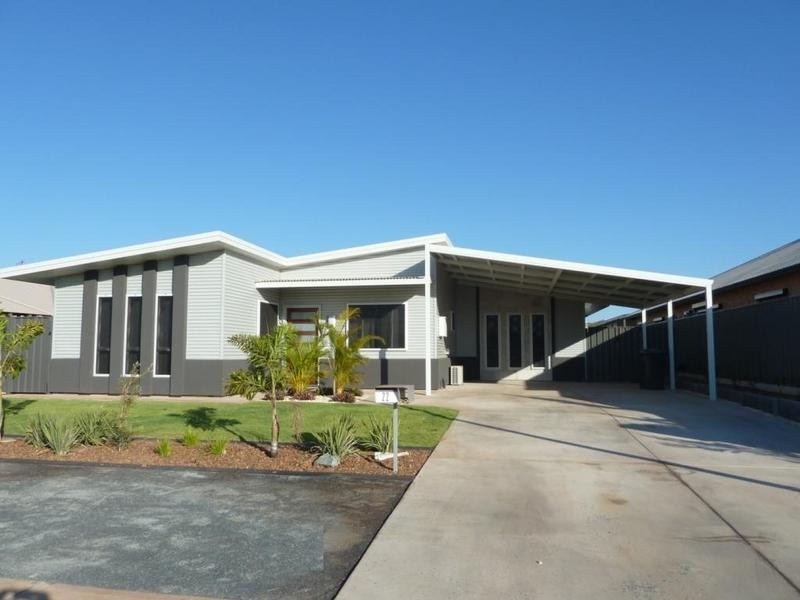 22 Garlirri Crescent, Baynton WA 6714