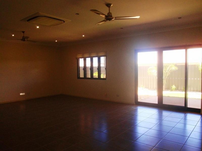 17 Nyamina Road, Baynton WA 6714