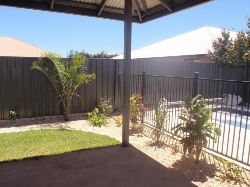 17 Nyamina Road, Baynton WA 6714