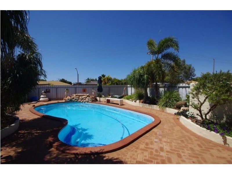 12A Shadwick Drive, Millars Well WA 6714