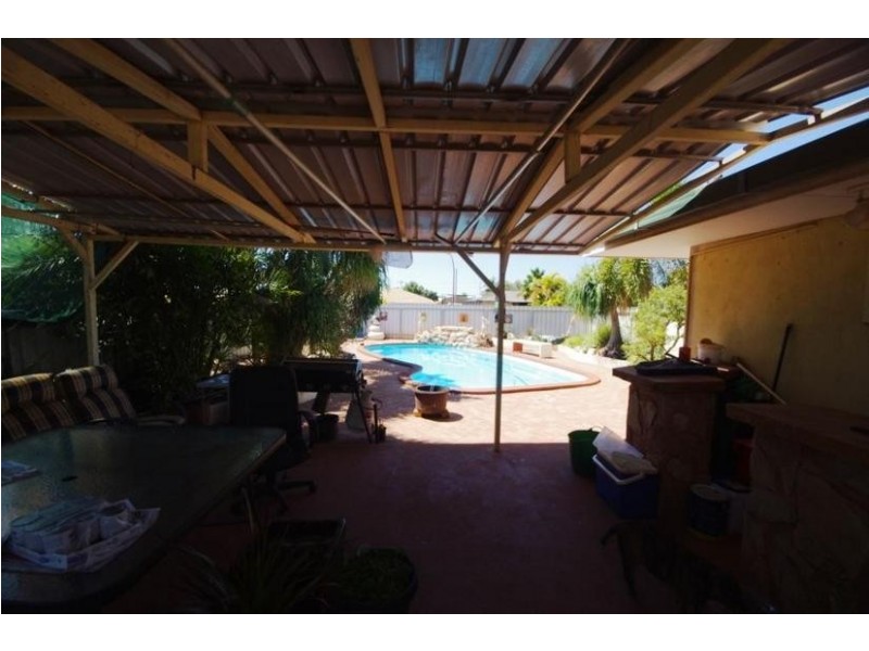 12A Shadwick Drive, Millars Well WA 6714