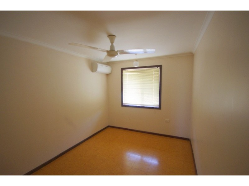 11 Pelusey Way, Nickol WA 6714